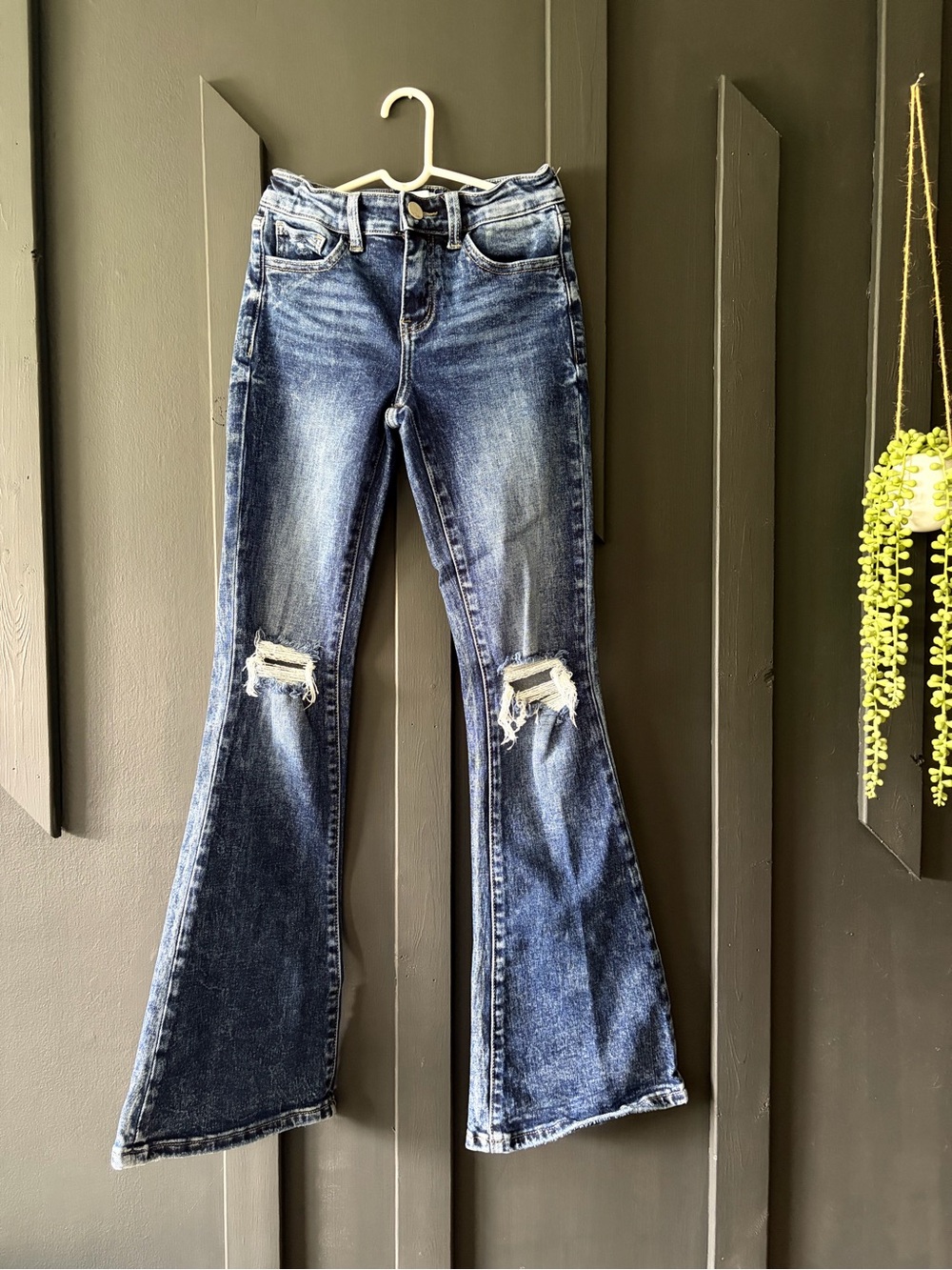 YOUTH BKE Flare Jeans in Dark Blue